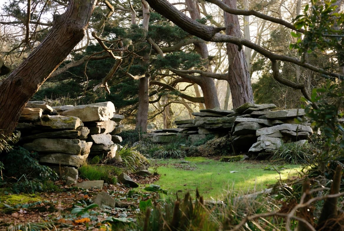 Secret garden and Pinnacles